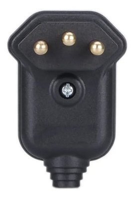 Plugue Pino Prensa Cabo Macho 90° 2P+T 20A - Preto - Margirius